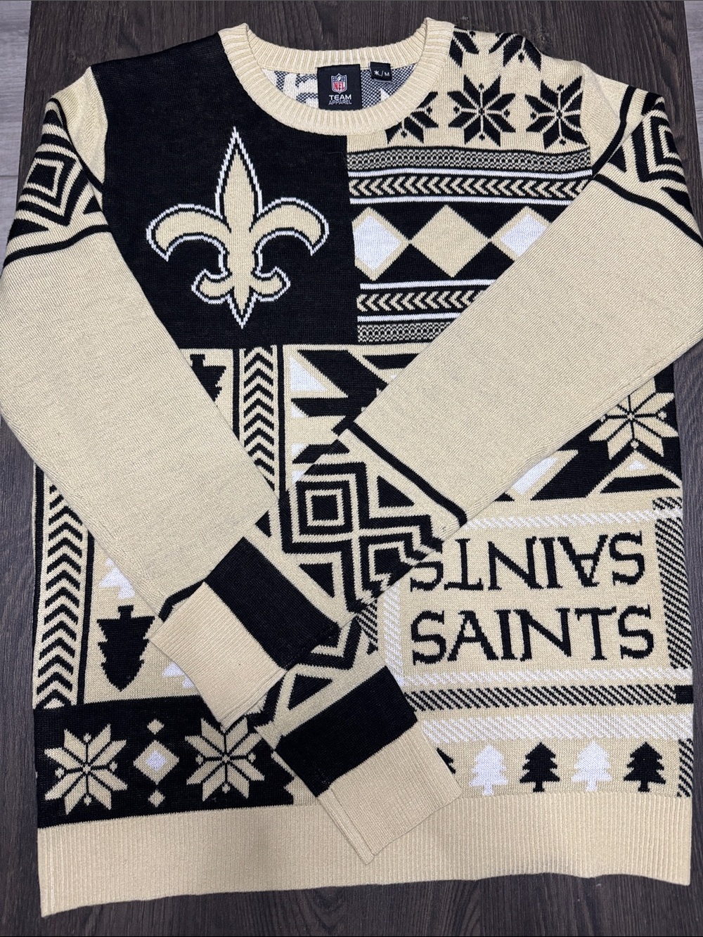 Team Apparel New Orleans Saints Black & Gold Patterned Crewneck Sweater
